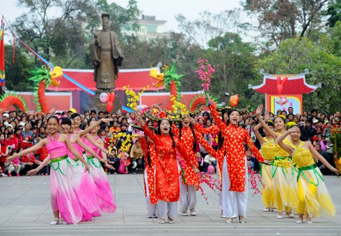 Celebrating Tet in Vietnam - Visa to Vietnam from Singapore